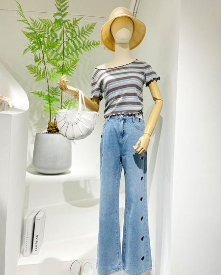 YYMOLI樱语茉莉 这个夏天我就想穿简单点！