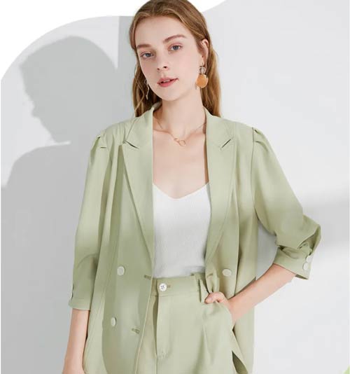 yigue news  时刻准备，浪漫衣场