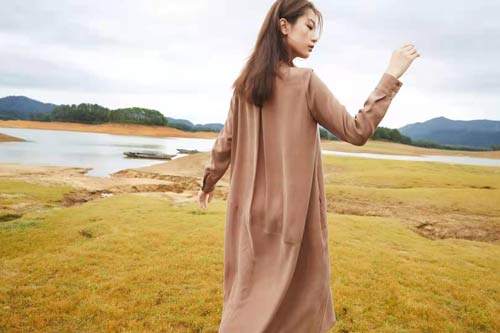 注释 适合初秋的连衣裙搭配get起来