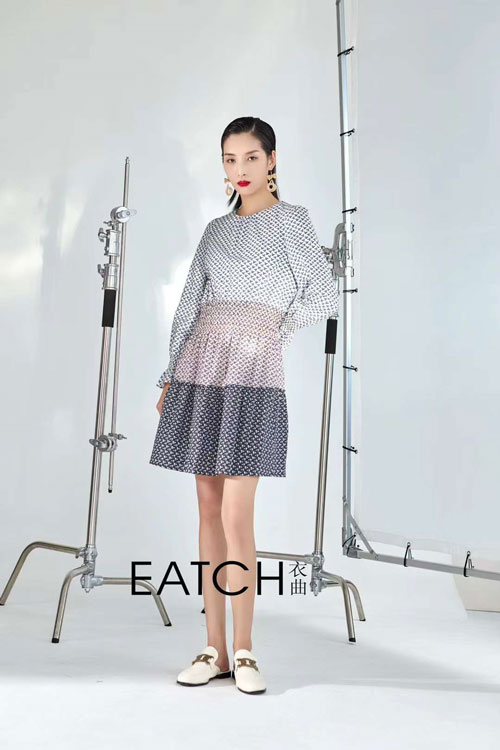EATCH衣曲 邂逅一捧温柔 初秋新品穿搭