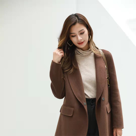 金秋缓缓 中秋佳节暂借新衣寄钟情