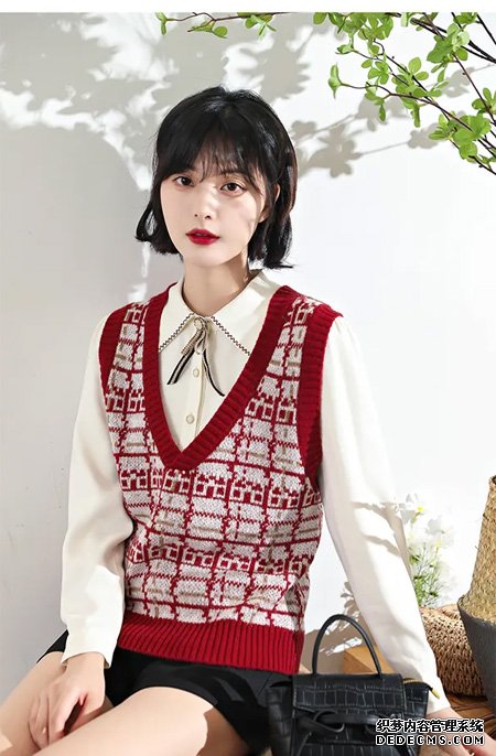 莉雅莉萨 让整体不再单调 漫游秋日时光